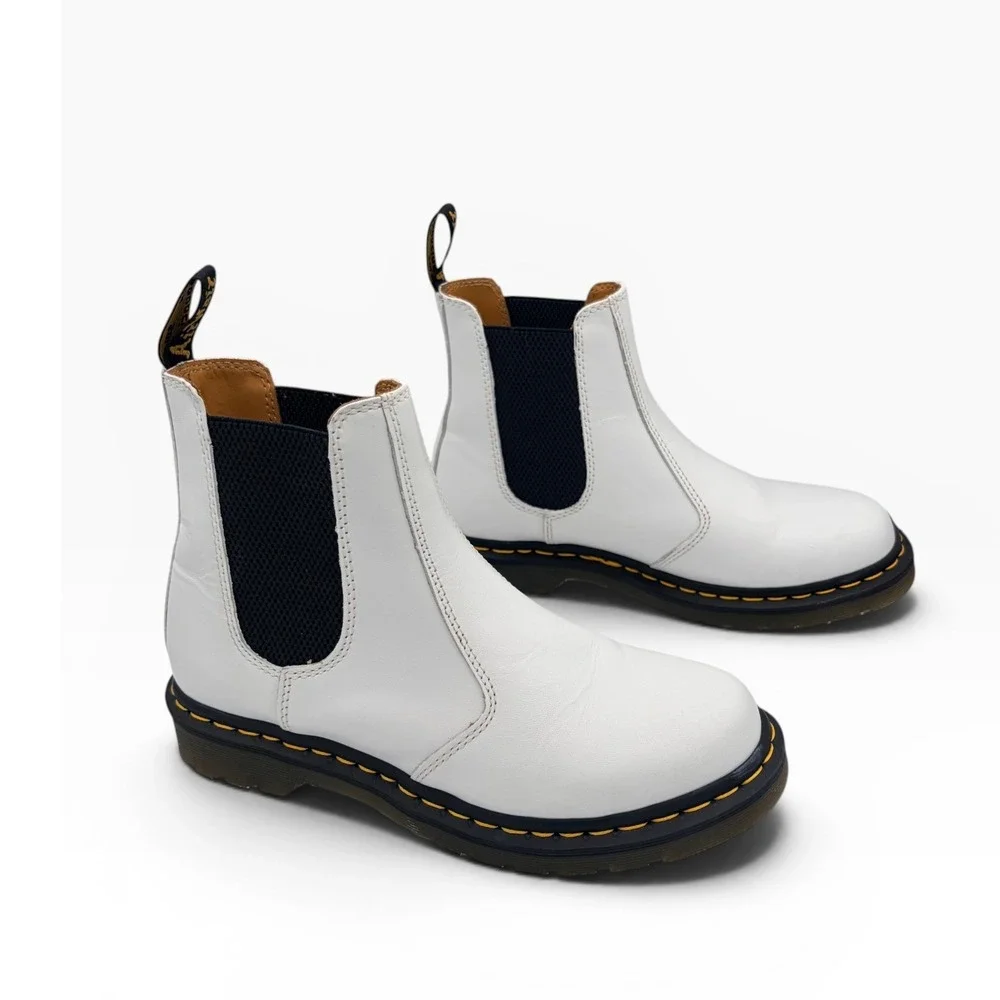 Dr. Martens 2976 Chelsea Boots Sz 9 Women White Leather Ankle Boot Yellow Stitch